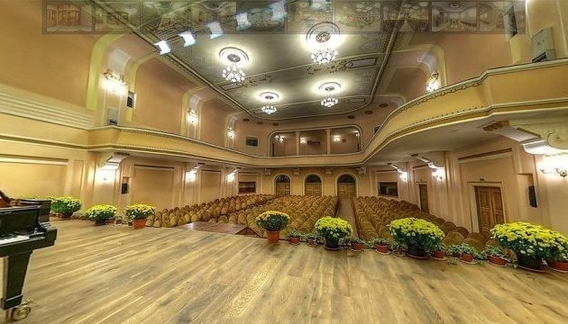 Глядацька зала