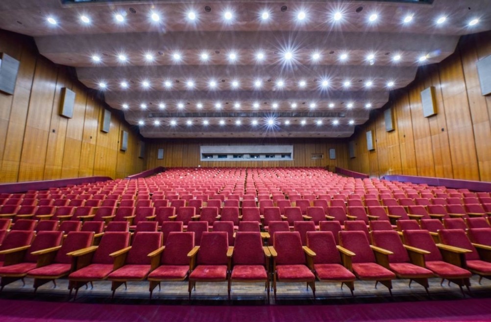 Глядацька зала