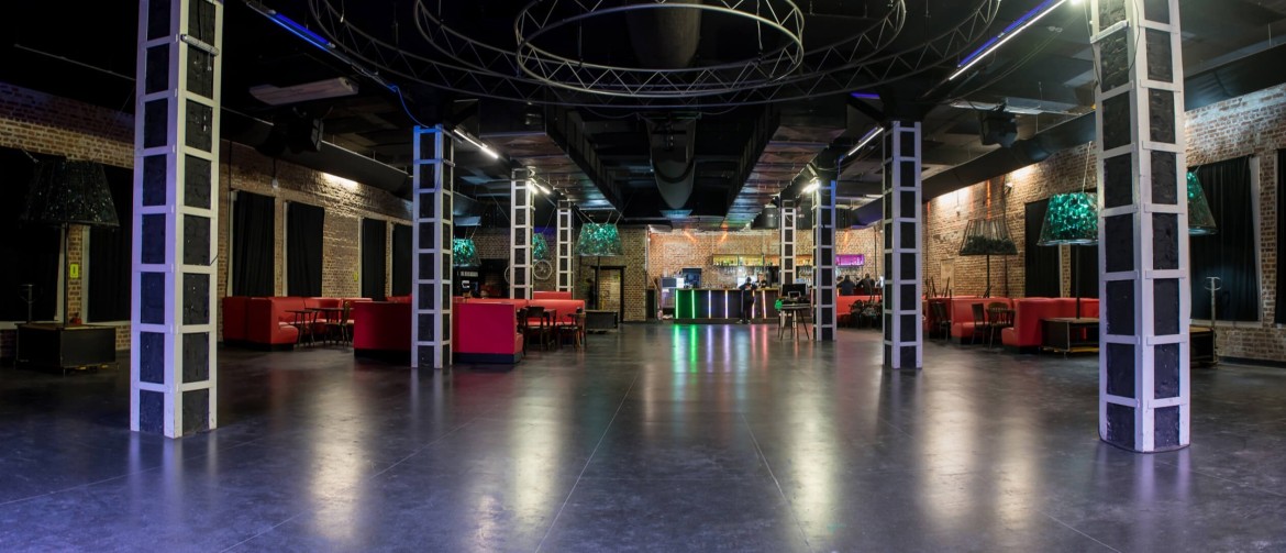 Головна зала