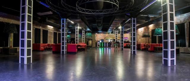 Головна зала