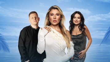 Alena Omargalieva та Kristonko