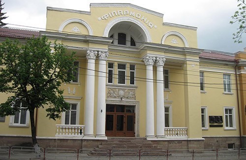 ternopolskaya-oblastnaya-filarmoniya_474