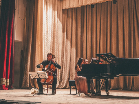 chernovickaya-filarmoniya_305