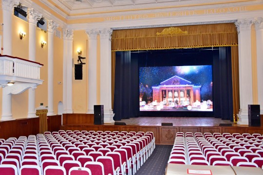 zaporozhskaya-filarmoniya_701