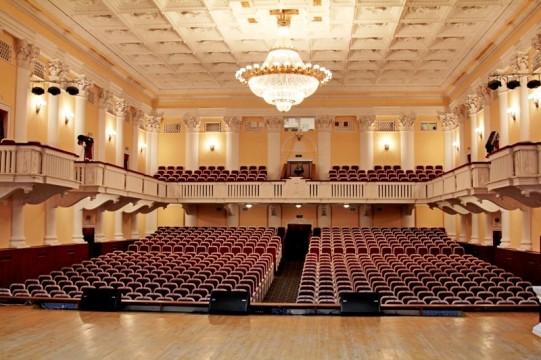 zaporozhskaya-filarmoniya_201