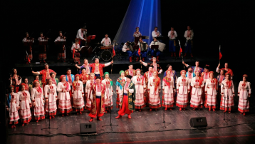 У пісні крилатій назламна Вкраїна