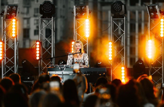 VIVIENNE MORT афіша