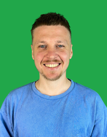 Олег Лузанов