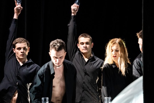 Максим Девізоров квитки