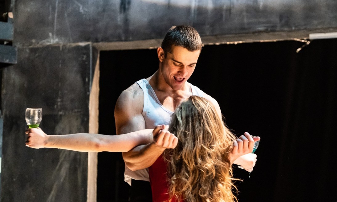 Максим Девізоров на concert.ua