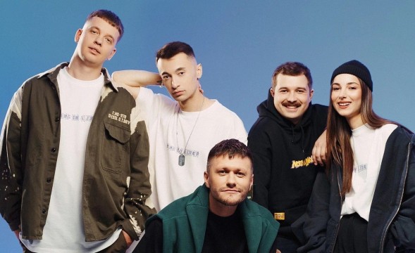 Леви на Джипі