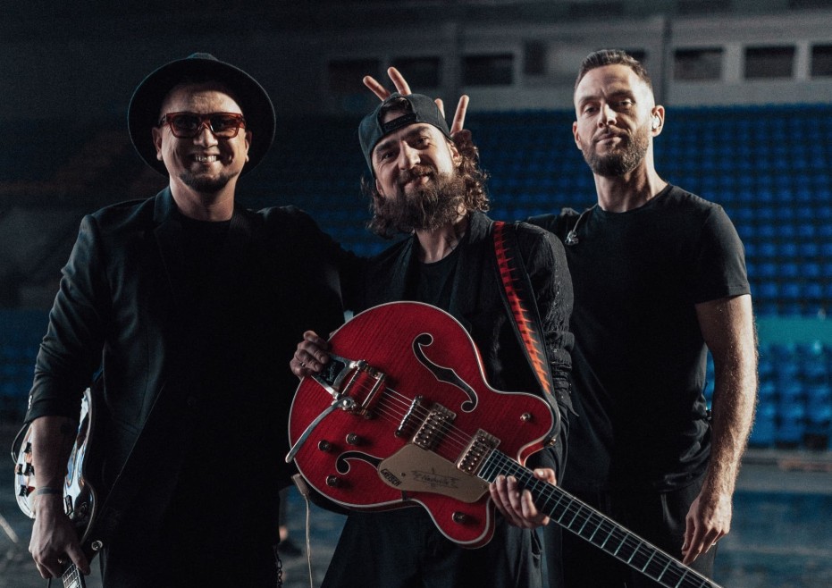 Без Обмежень