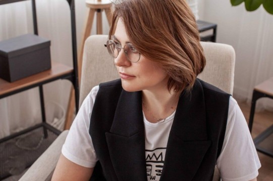 first-image-background