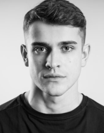 Максим Девізоров