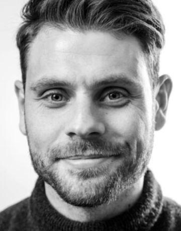 Артур Логай