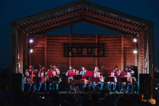 НАОНІ квитки