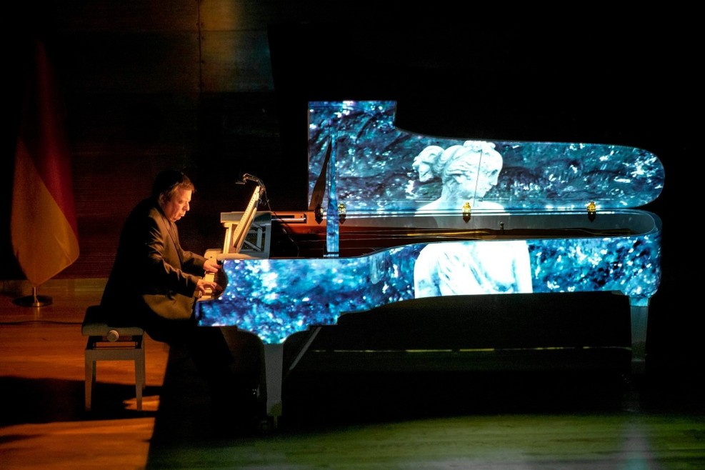 Олексій Ботвінов афіша