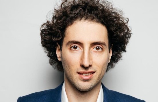 Дмитро Романов