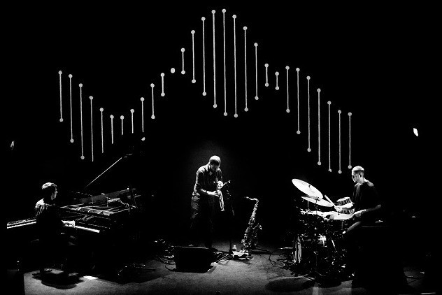 Mammal Hands афіша