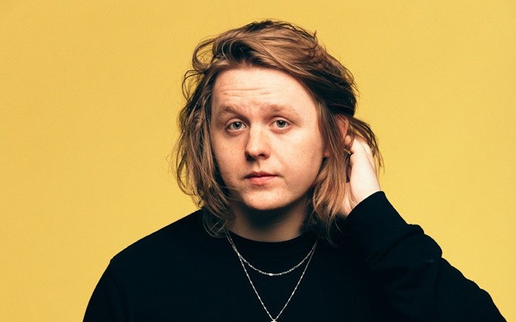 Lewis Capaldi афіша