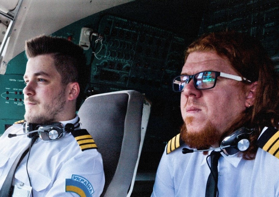 BUY ONE GET ONE FREE - фото 1