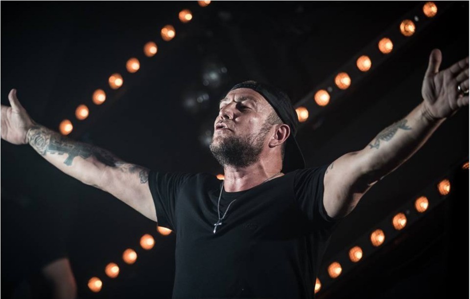 Standerwick афіша